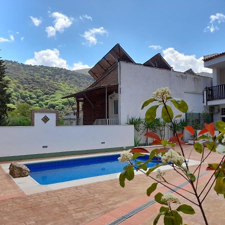 Apartamento Estacion 54 Benaojan Luaran gambar